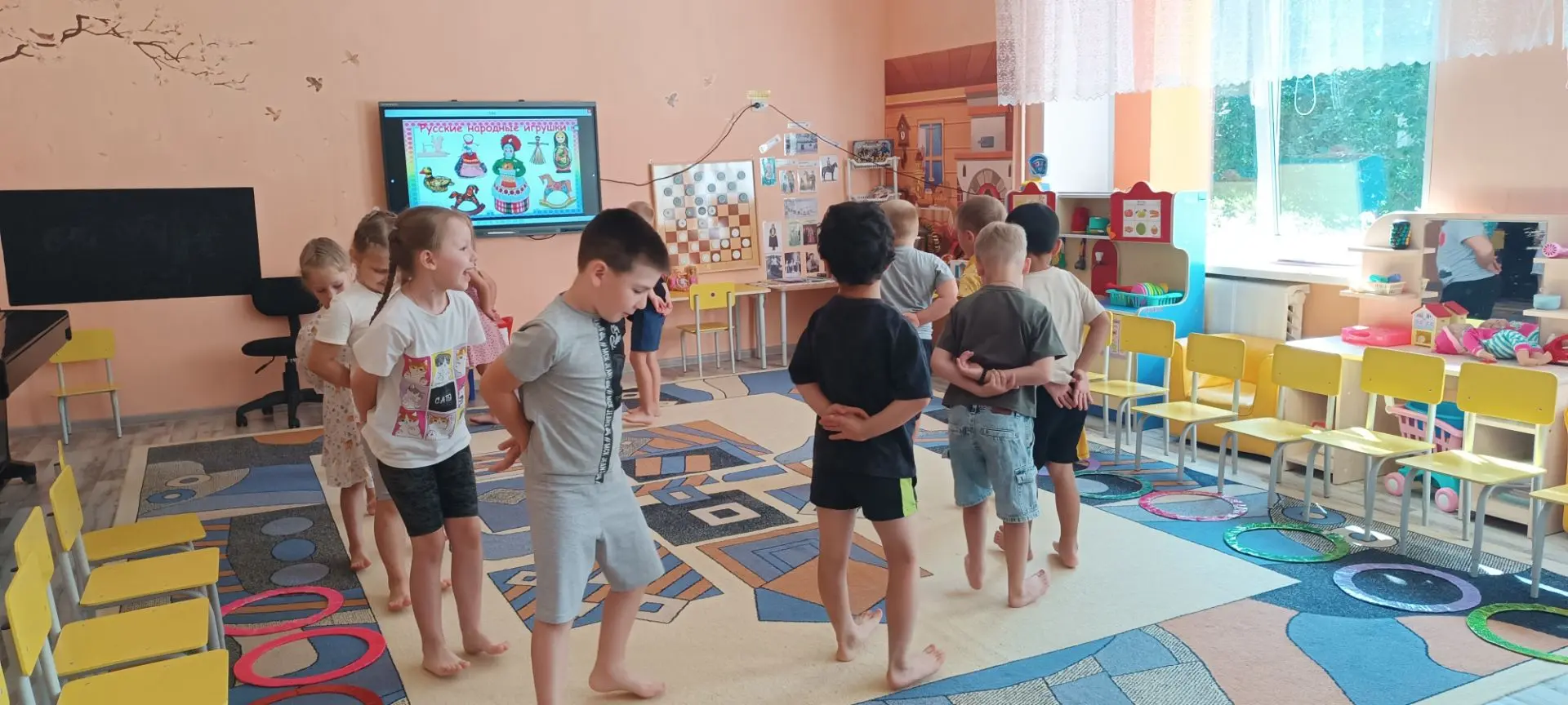 🎉 День русских народных игрушек в старшей группе «Пчёлки»! 🎉

Сегодня в нашей группе царила особая