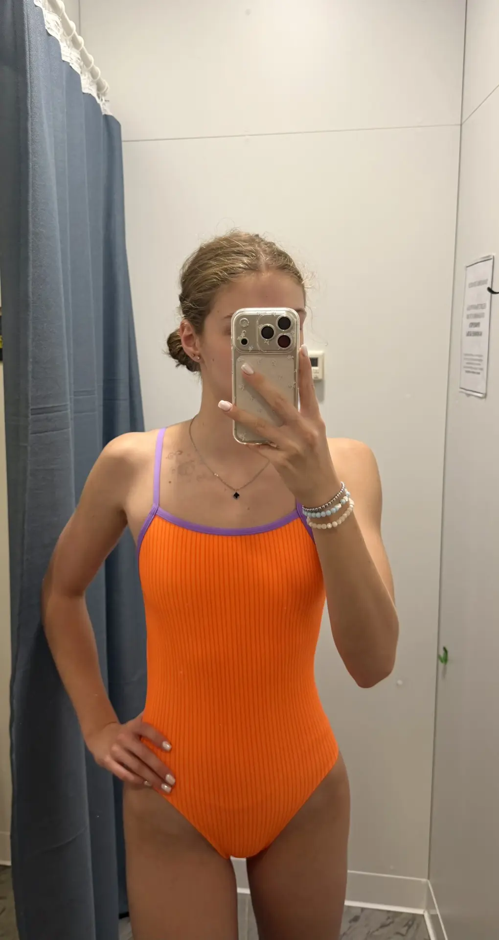 Наши любимые русалочки 🧜‍♀️ в невероятно ярких купальниках из новой коллекции от FUNKI...