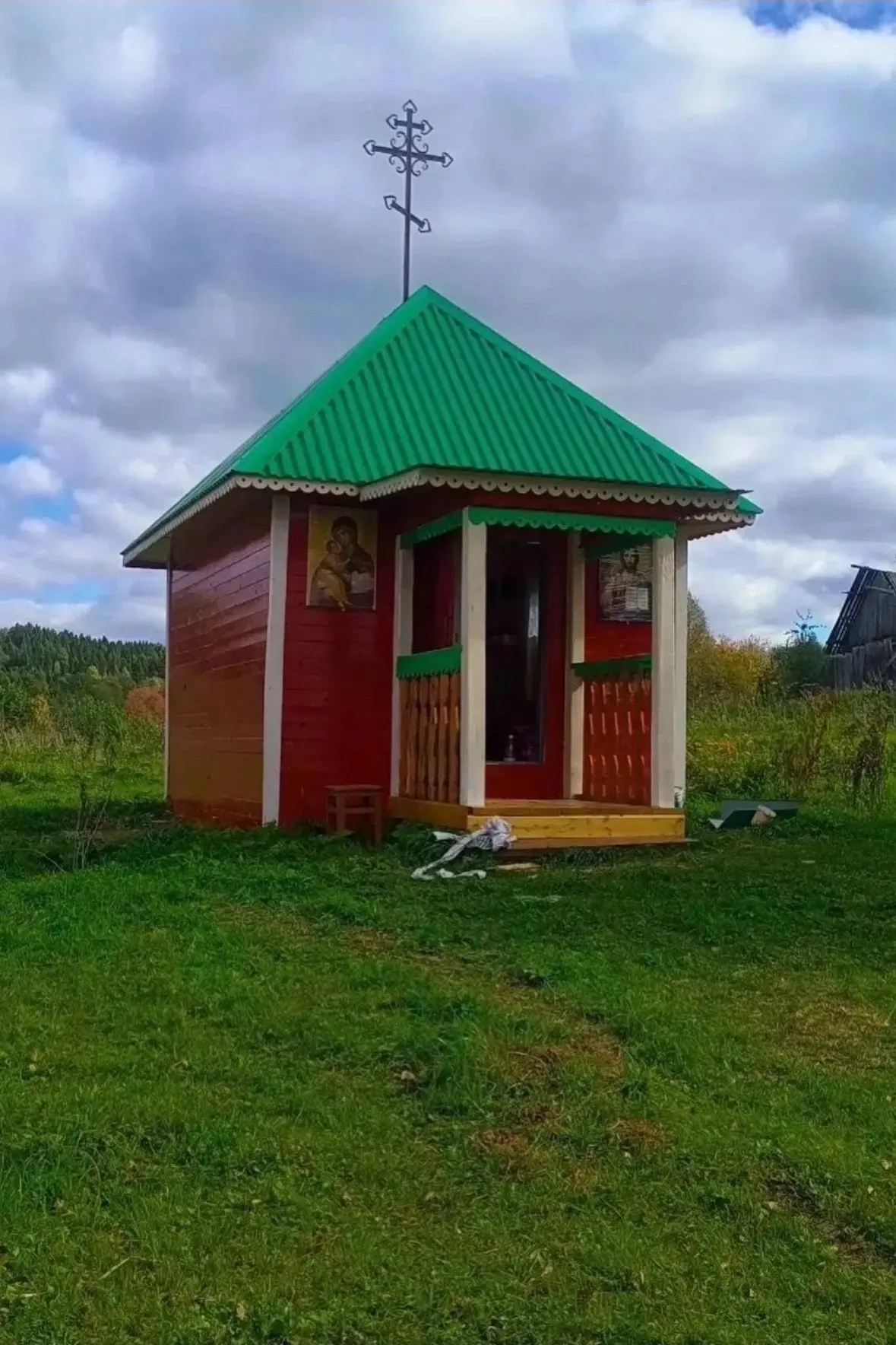 В четверг 10 сентября турпоход обучающихся и педагогов нашей школы начался с посещения ...