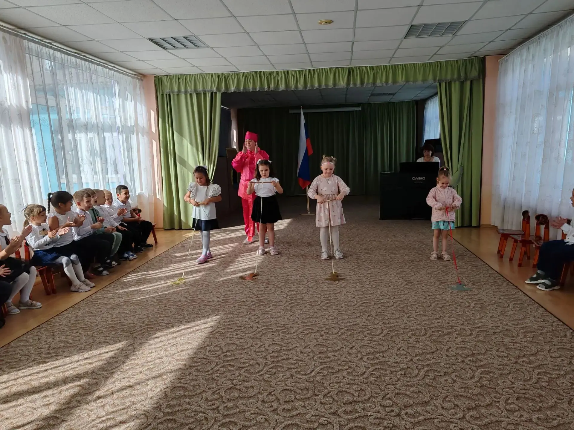 Ребята подготовительной группы номер 2 "Гномики " провели день знаний весело и задорно ...