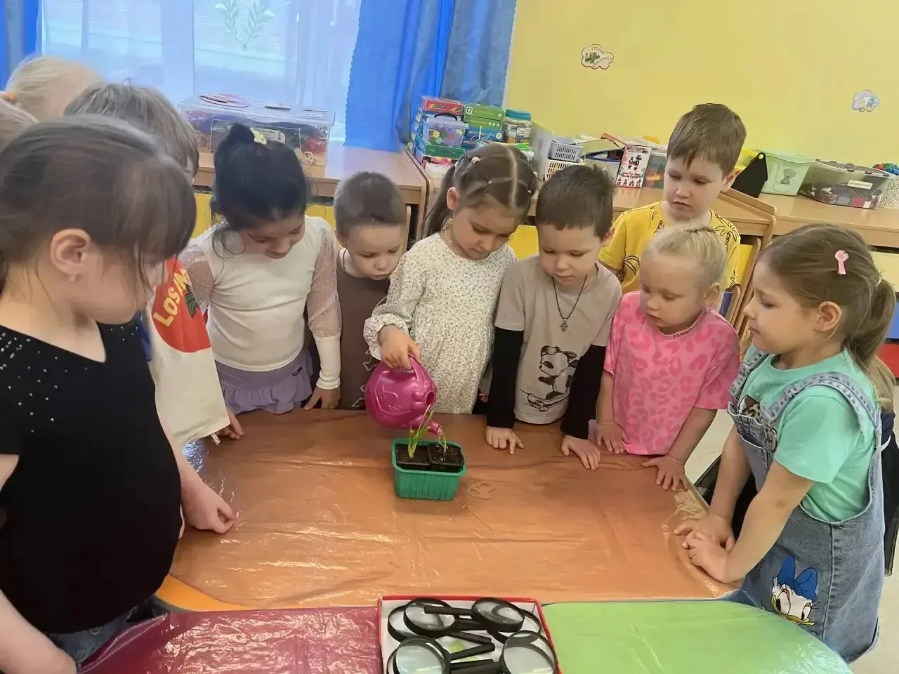🧒🏻 Маленькие исследователи большой земли  В старшей группе N7 дошкольного отделения 26 прошло увлека