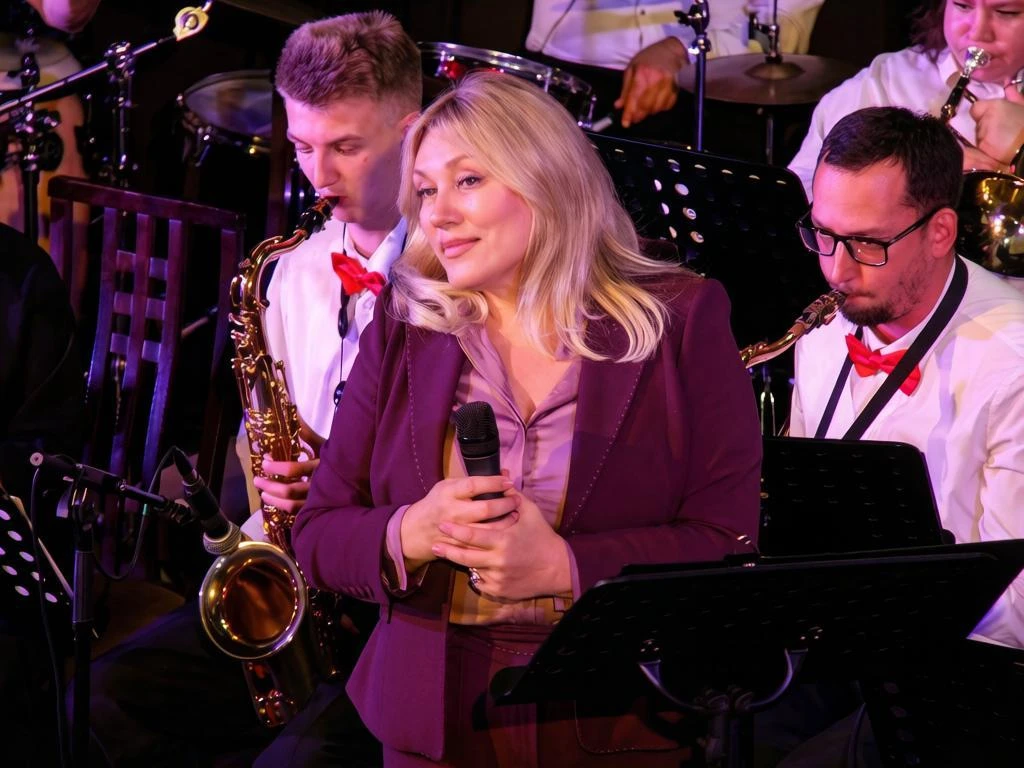 🎷 Вчера, 1 октября, в Губернаторском джаз-клубе «Геликон» состоялся праздничный концер...