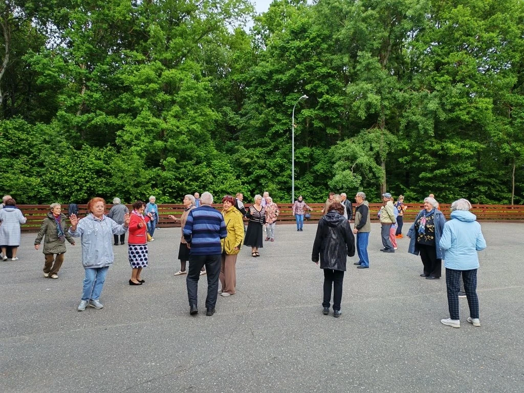 🌟 РЕТРО-ВОСКРЕСЕНЬЕ В ПАРКЕ