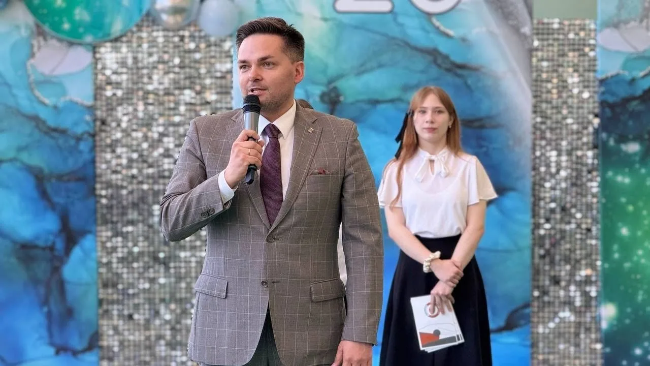 🎓 И гости, и цветы, и слезы… Как прошли последние звонки и выпускной в нашей школе   Сегодня у нас о