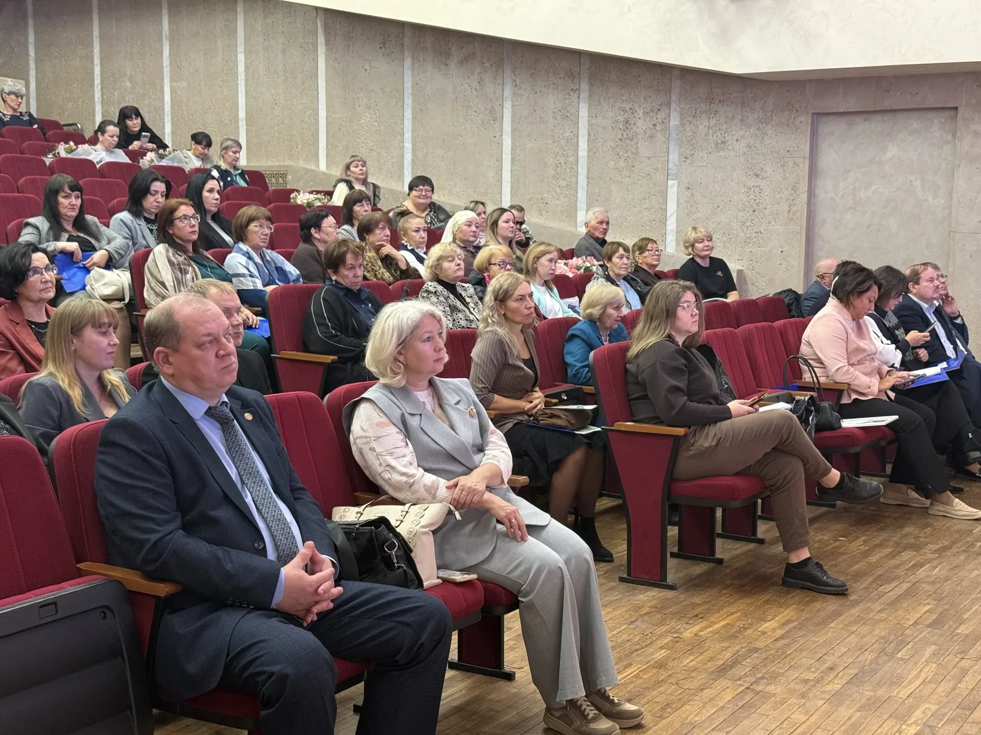 Малика Рафкатовна приняла участие в республиканской конференции к 90‑летию библиотеки д...