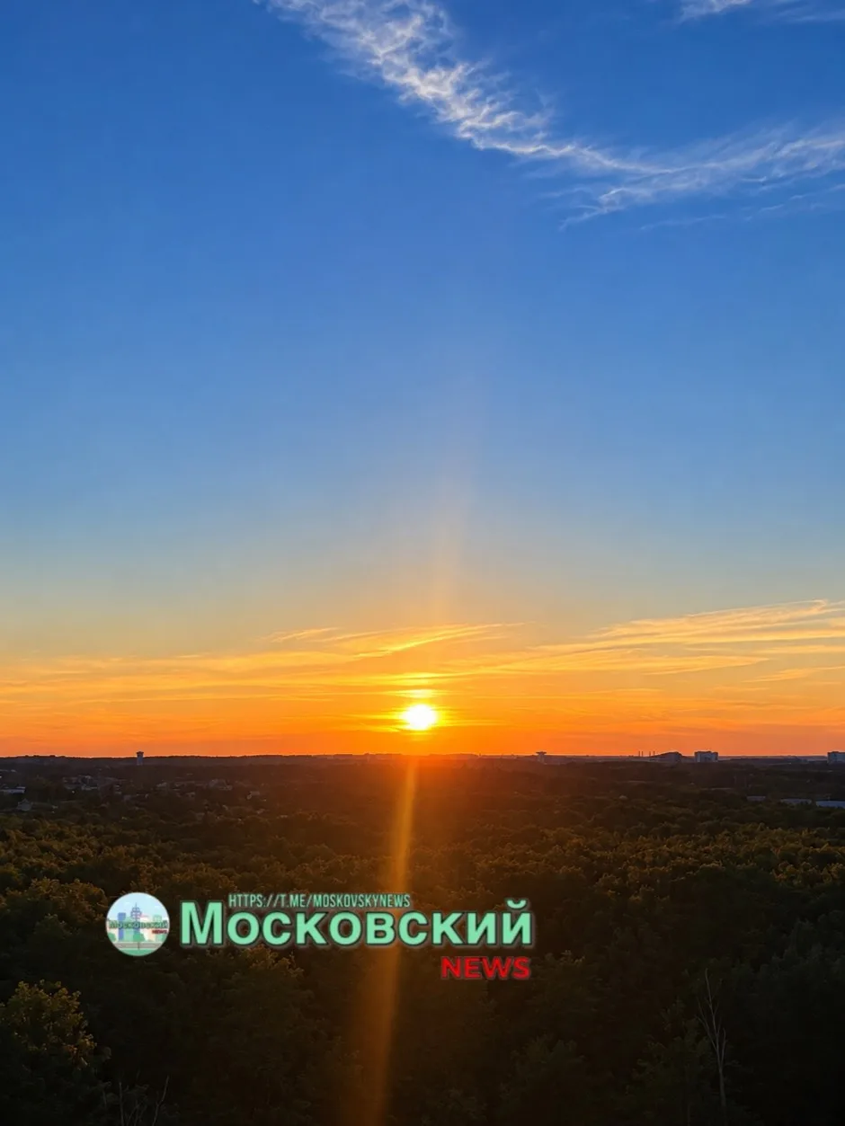 А вы замечали, что чем холоднее становится на улице, тем красивее почему-то выглядит небо?