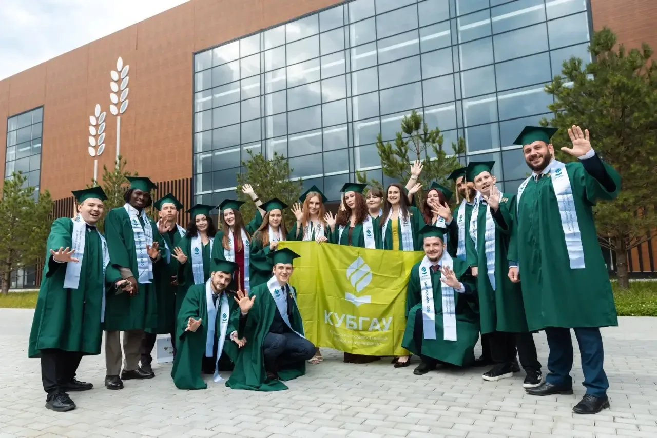 🎓 «АгроВыпускной- 2026»! 
Будущее – это вы!

В Тимирязев центре прошел Всероссийский студенческий в