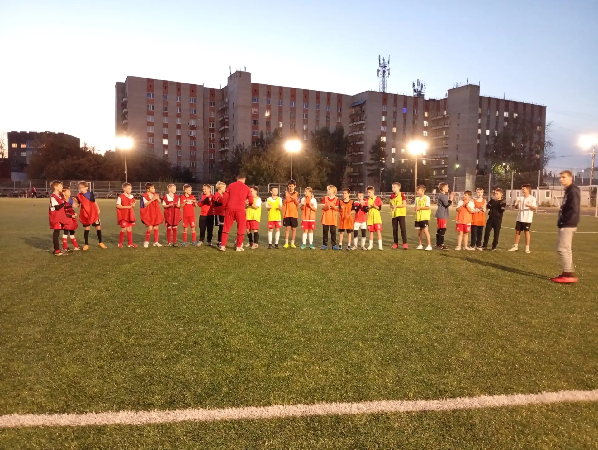 ⚽ На прошлой неделе состоялся ещё один товарищеский матч между нашими старшими командам...