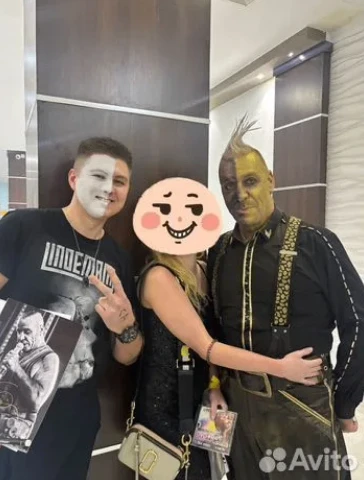 Автограф Тилля Линдемана из Rammstein продают в Нижнем Тагиле