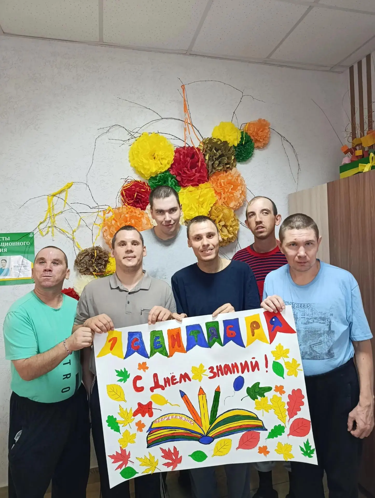 ☝️Иногда лучший способ выразить себя – это просто взять краски и начать рисовать. Не жд...