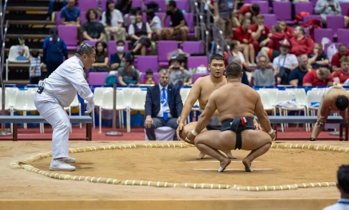 ⚡️Донгак Сулде — чемпион турнира по сумо на VI Всемирных играх кочевников.