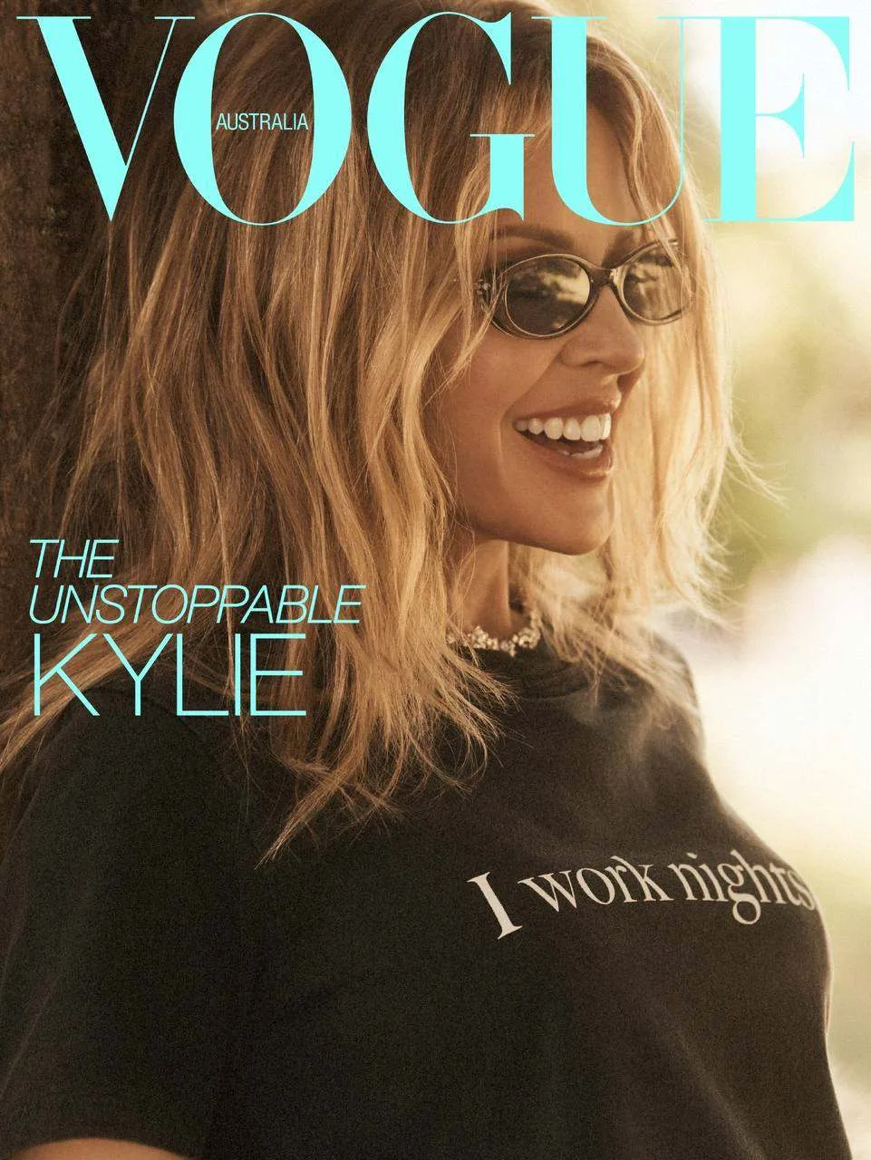 Шикарная Кайли Миноуг в новой фотосессии для австралийского VOGUE 🤩
