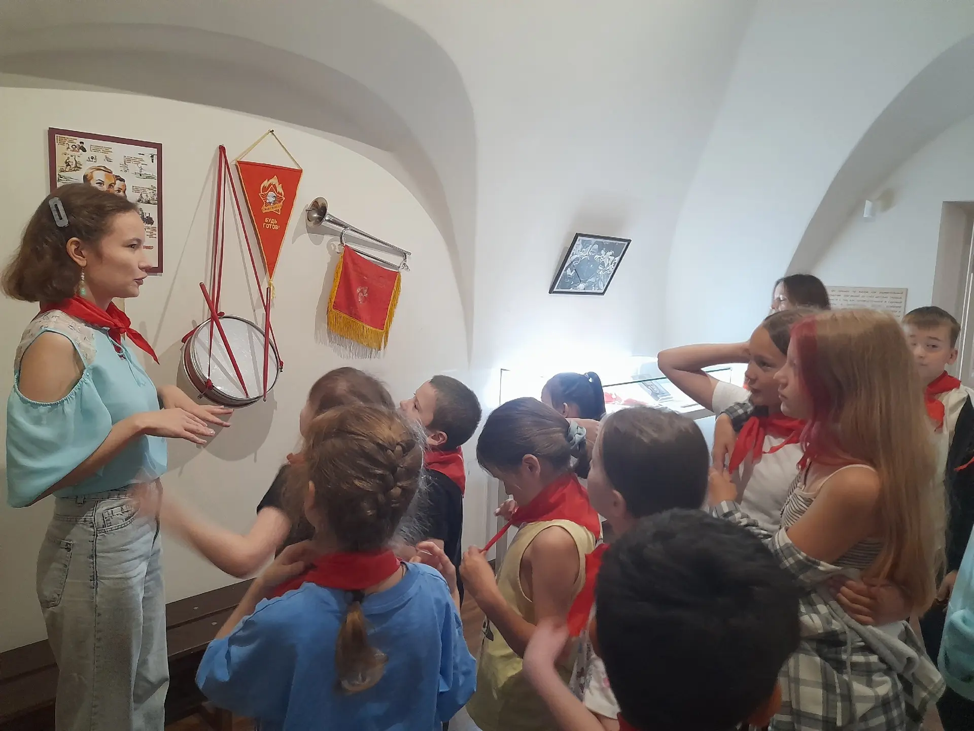 4 июня
☀️🚨📚🚴‍♀️ День Безопасности в "Солнышке"! Учимся, играем и помним историю! 🚴‍♀️📚🚨☀️

Сег