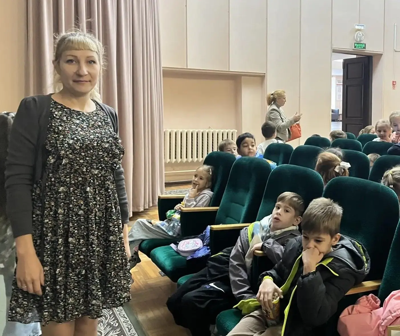 Сегодня в ГКДЦ на уроке гуманизма «Толерантность — путь к миру и согласию» ребята не пр...