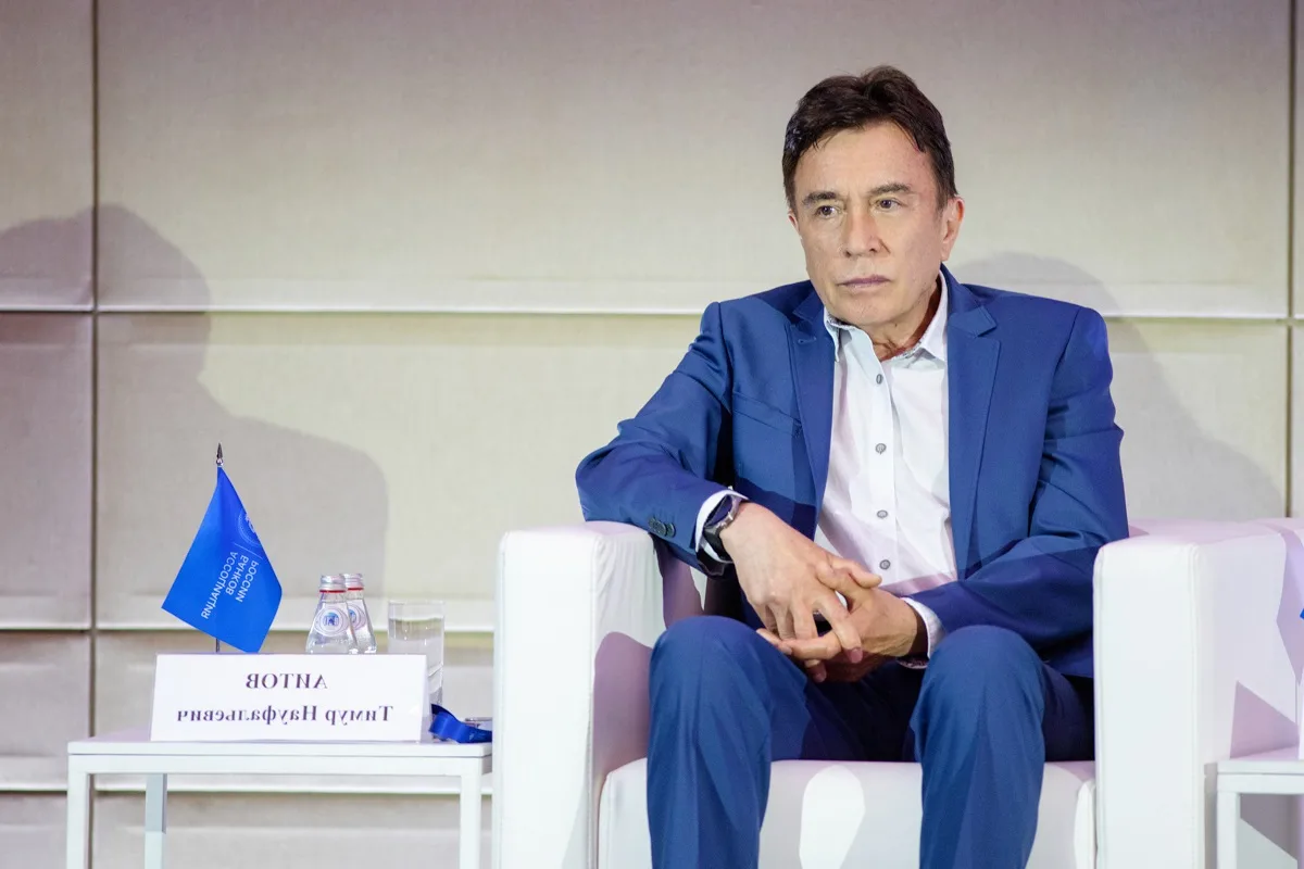 🗣Тимур Аитов: Парадокс импортозамещения — тратим меньше, а цены растут

Статистика неумолима: спрос