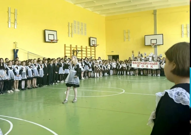 ПАМЯТЬ🎗УВАЖЕНИЕ🕊ГОРДОСТЬ🇷🇺  🗓 Сегодня, в МБОУ "Кугесьская СОШ № 1", прошло торжественное мероприятие