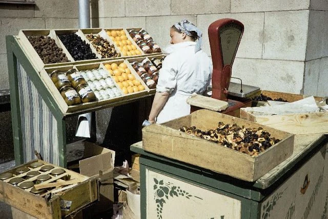 🧑‍🌾Уличные продавцы Москвы 1950-х годов через призму американского путешественника