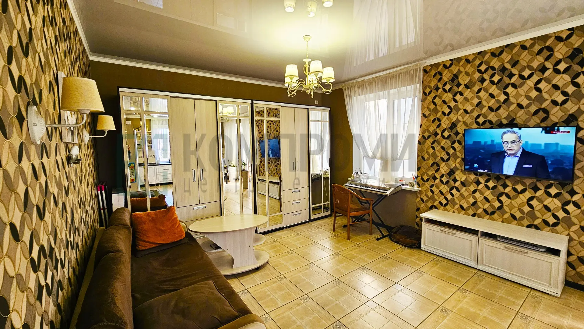 🏠 ID 132886117 Адрес: Краснодарский край, п.г.т. Черноморский  📍 Дом “заходи и живи” с террасой и са