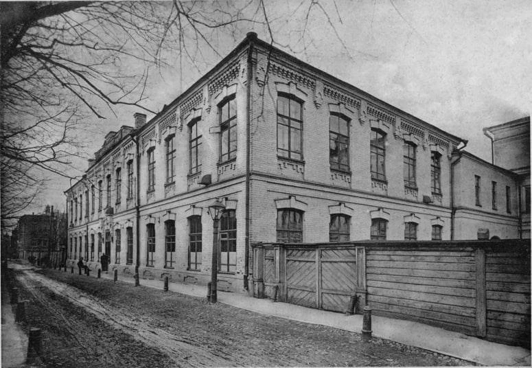 Нижегородскому строительному техникуму – 130 лет.