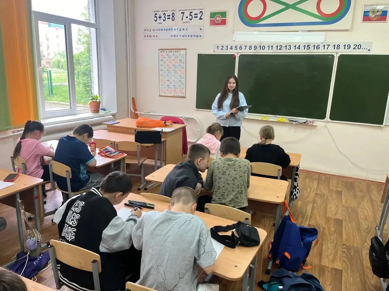 🎨Сегодня, в Международный день защиты детей, в нашем пришкольном лагере развернулась настоящая твор