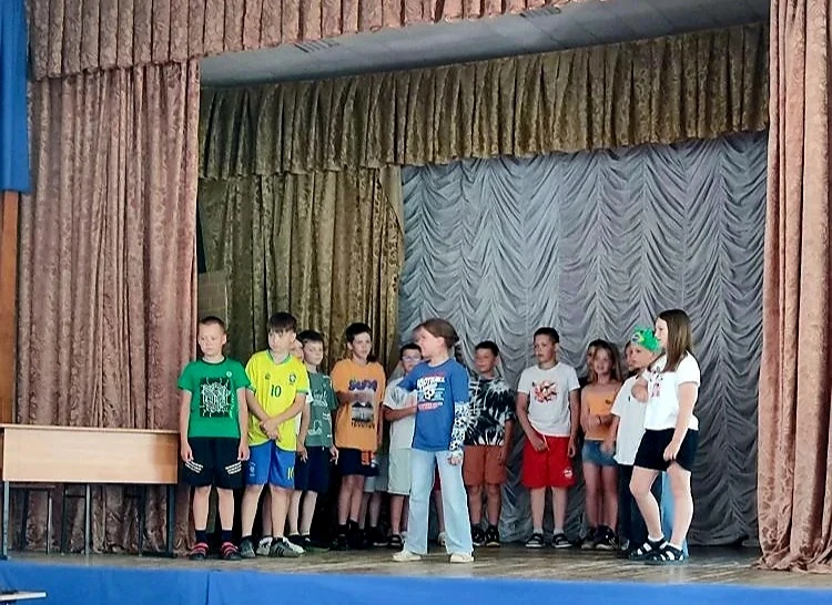 ЛУЧШАЯ ПРОФЕССИЯ!

🌝 Лето в оздоровительном лагере "Солнышко" на базе МКОУ "Товарковская СОШ 1" - э