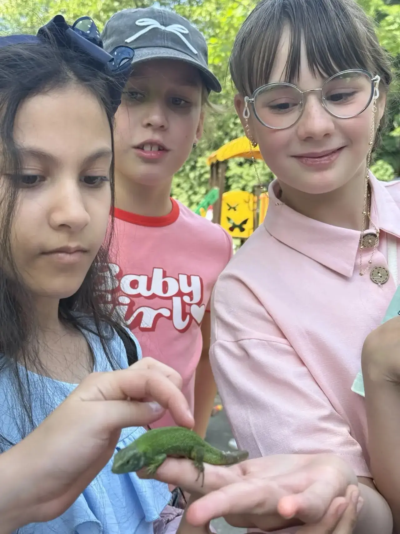 📆8 июня 2026 🏕️ 
День 5️⃣ 🌸

Утро в пришкольном лагере «Наследники Славы» началось с торжественно