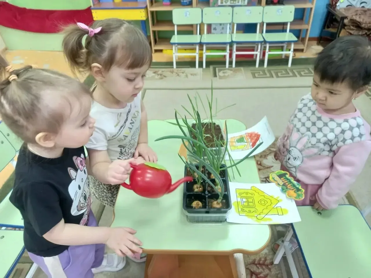 🌿Огород на подоконнике: Весенний проект для всей семьи☘️  Отличную идею  для семейного досуга рекоме