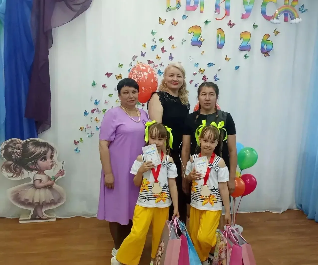 Выпускной бал в детском саду - это особое событие дня каждого ребенка и его родителей, ...