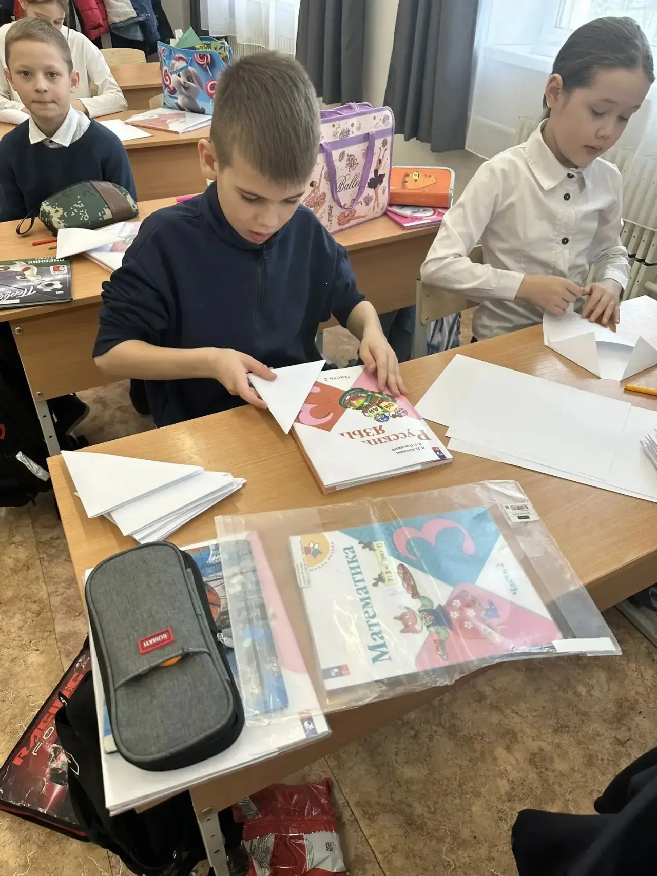 В библиотеке все также проводят различные мастер-классы.  🙏🏻На этой неделе прошел мастер-класс по со