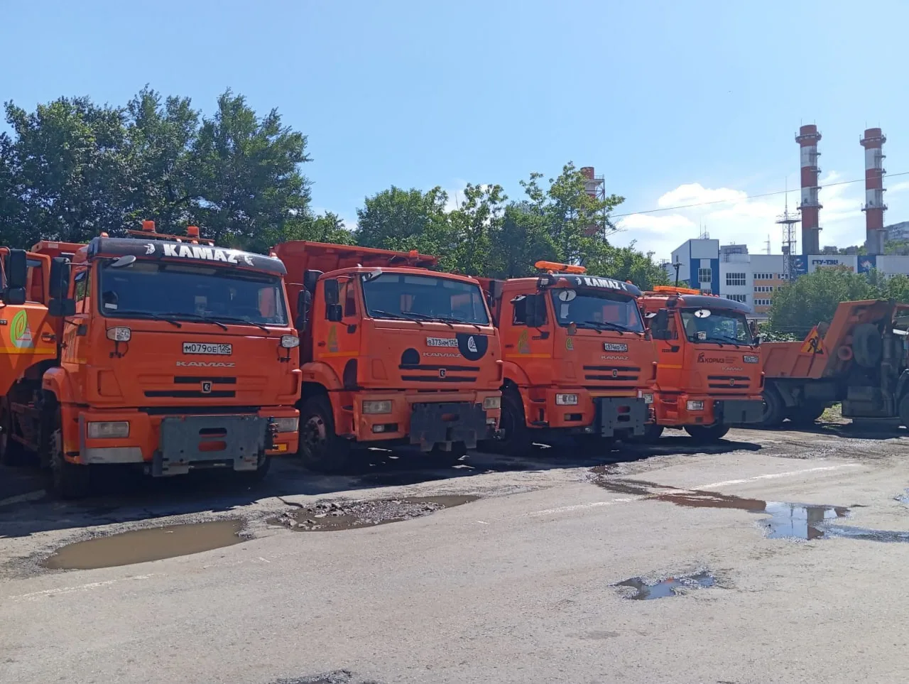 🚜 Владивосток готовит технику и реагенты к зиме: снег будут плавить «Бионордом»