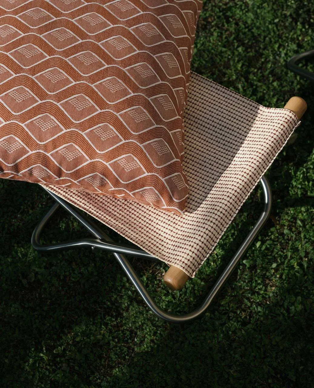 #новинки

Коллекция уличных тканей Rubelli Outdoor (Рубелли Аутдор) создана студией Formafantasma (Ф