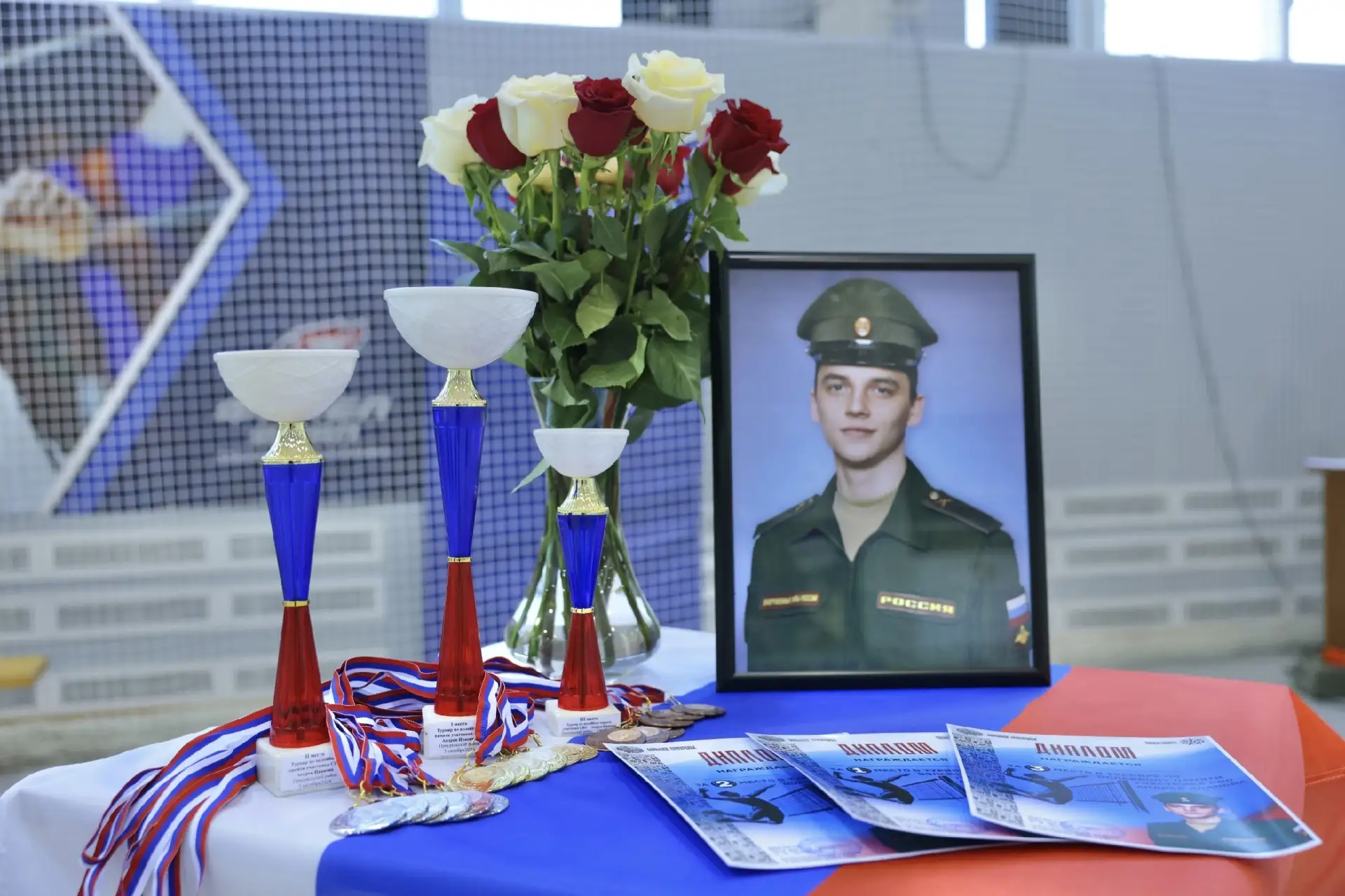 В Лабытнанги прошёл волейбольный турнир памяти героя СВО Андрея Иванова 🏐