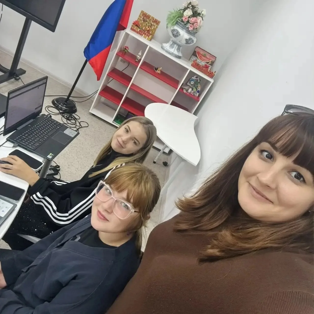 🧠 Мобильный технопарк «Кванториум» в школе: две недели — две команды, одна цель