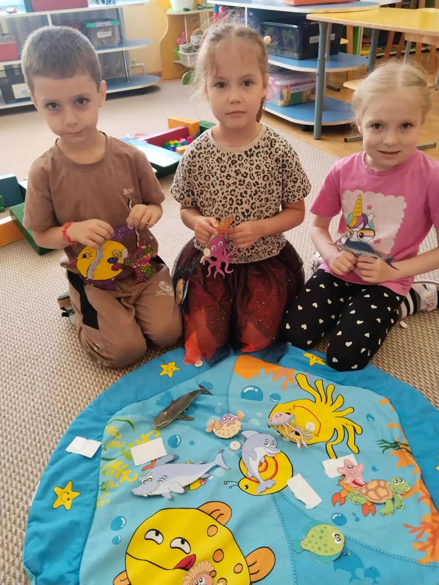 🌊 Сегодня в 5-й группе прошёл день морских обитателей! 🐠

Ребята с большим интересом погрузились в