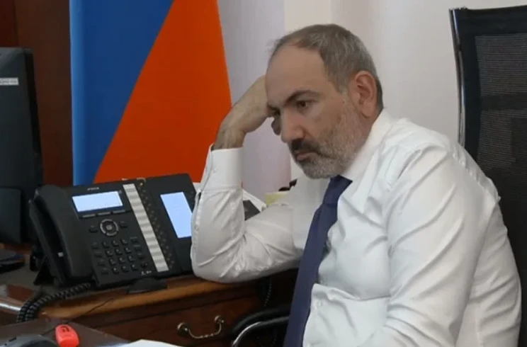 Президент России Владимир Путин провел телефонный разговор с премьер-министром Армении Николом Пашин