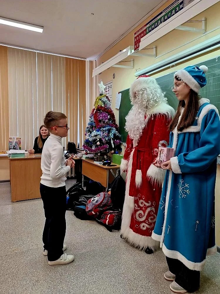 💫🪄🎄В преддверии Нового Года в нашей школе прошли особые внеурочные занятия «Мозаика зимних чудес. Но