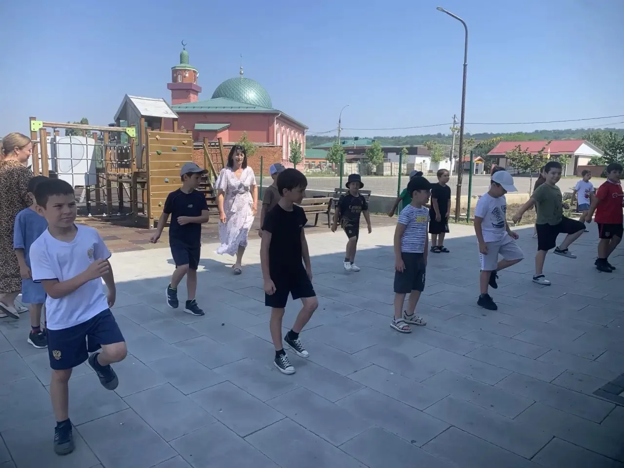 🎉 Каникулы — это круто! А веселые каникулы — вдвойне! 🎉