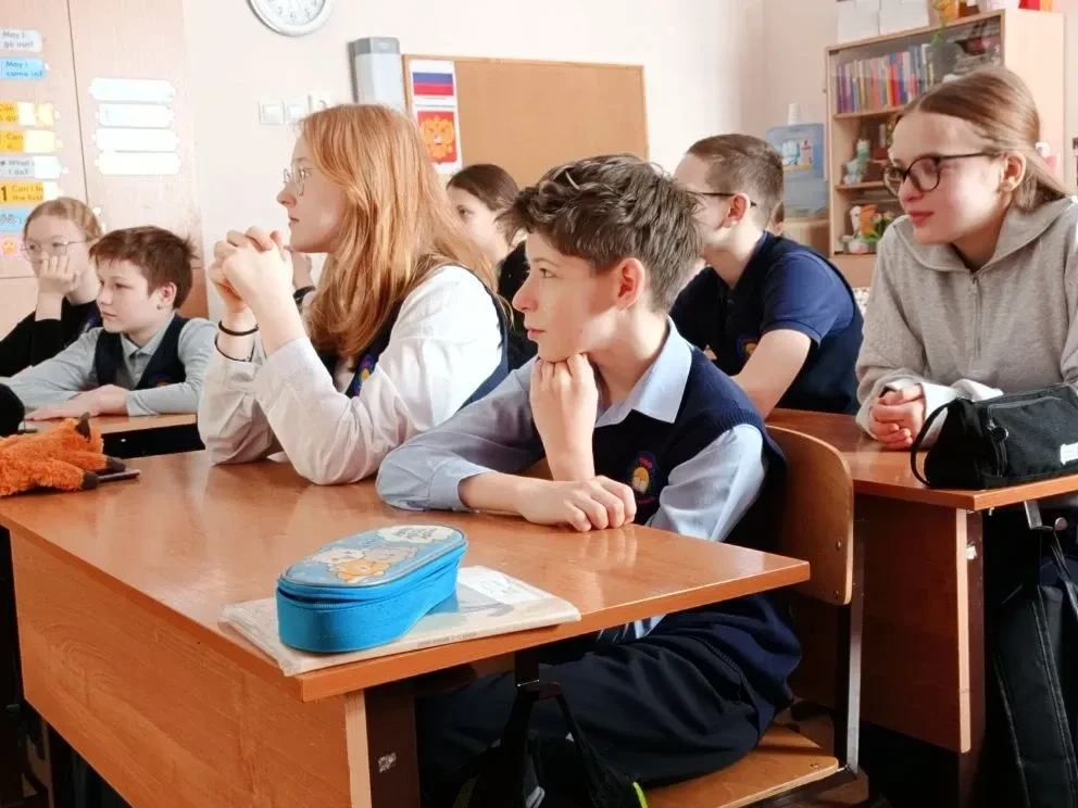 Сегодня в нашем лицее состоялось важное занятие для учащихся 6-11 классов, посвященное будущему обра