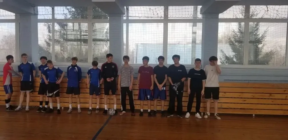 ⚽ Мини‑футбол в Кировском районе  в рамках фестиваля«Движение первых»! ⚽ Друзья, делимся яркими впеч
