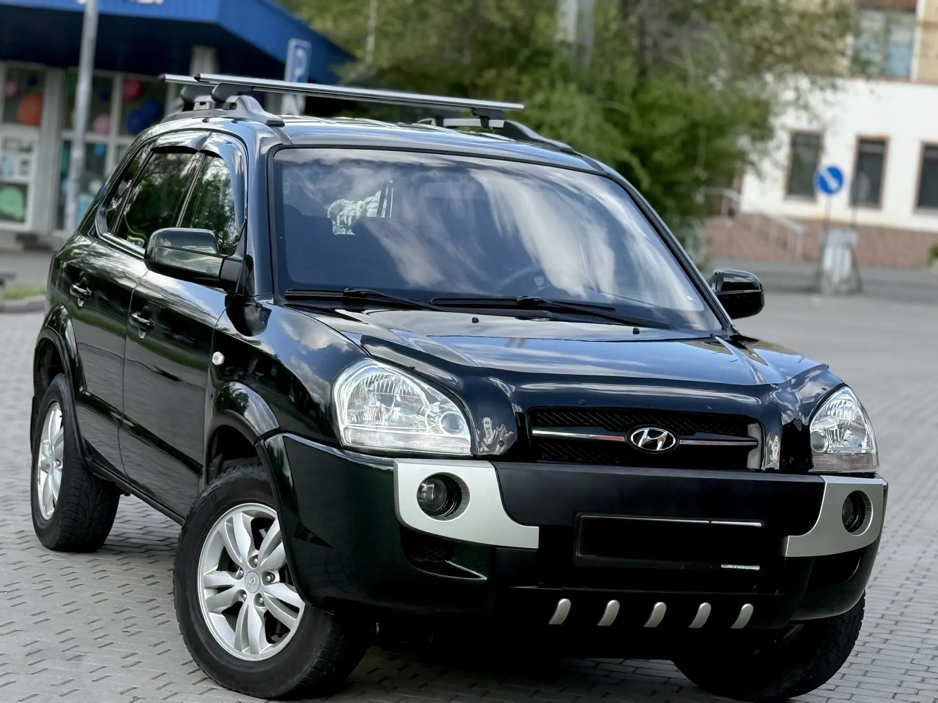 Hyundai Tucson 2008 рестайлинг 
Двигатель 2.0 бензин 
Коробка механика
Пробег 182000
Автомобиль в хо