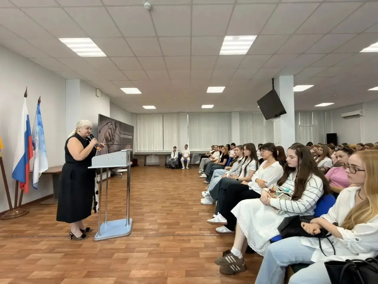 Память сильнее времени: в СФ МПГУ почтили память жертв фашизма
