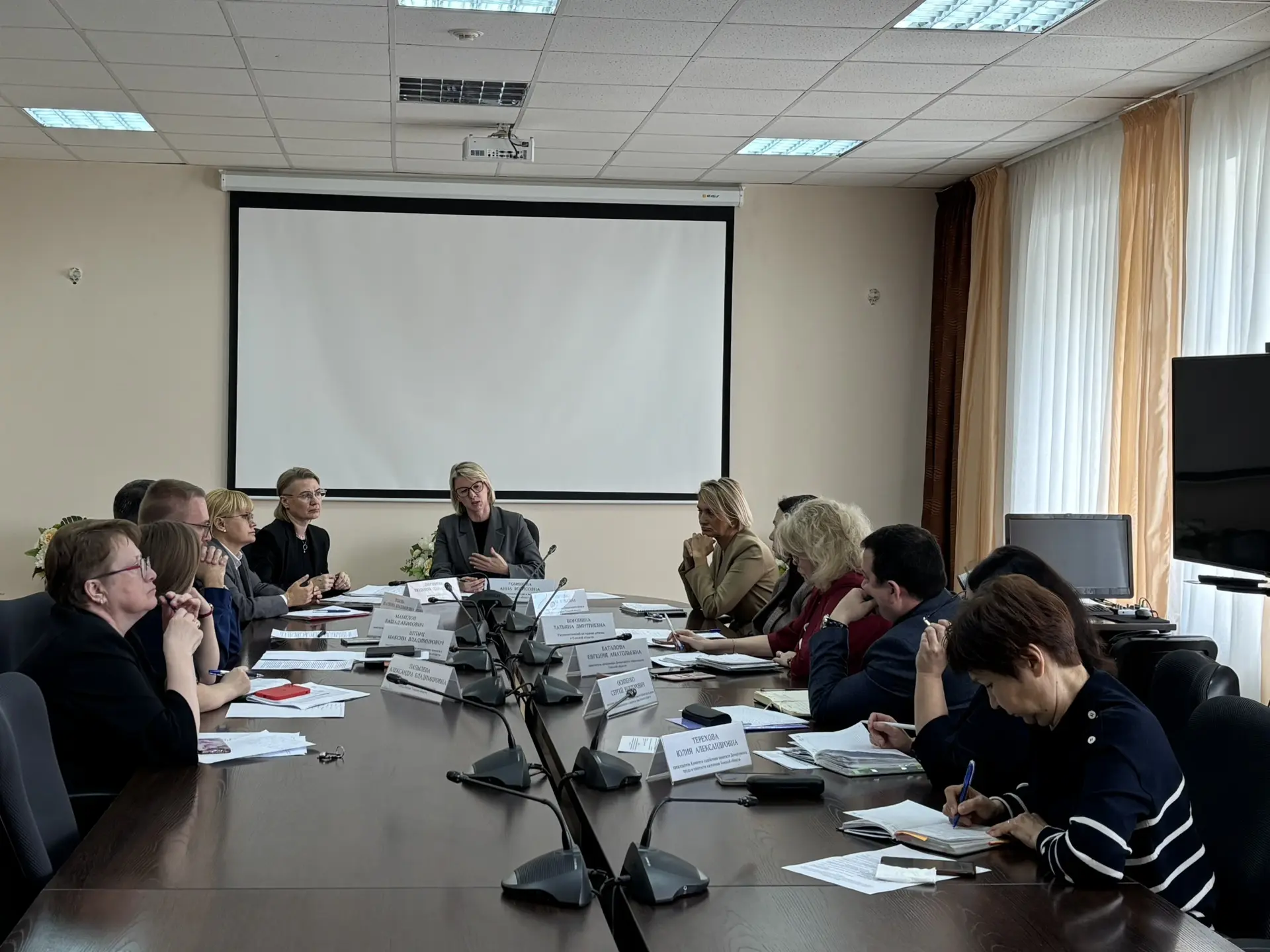В Томской области подвели итоги летнего трудоустройства подростков