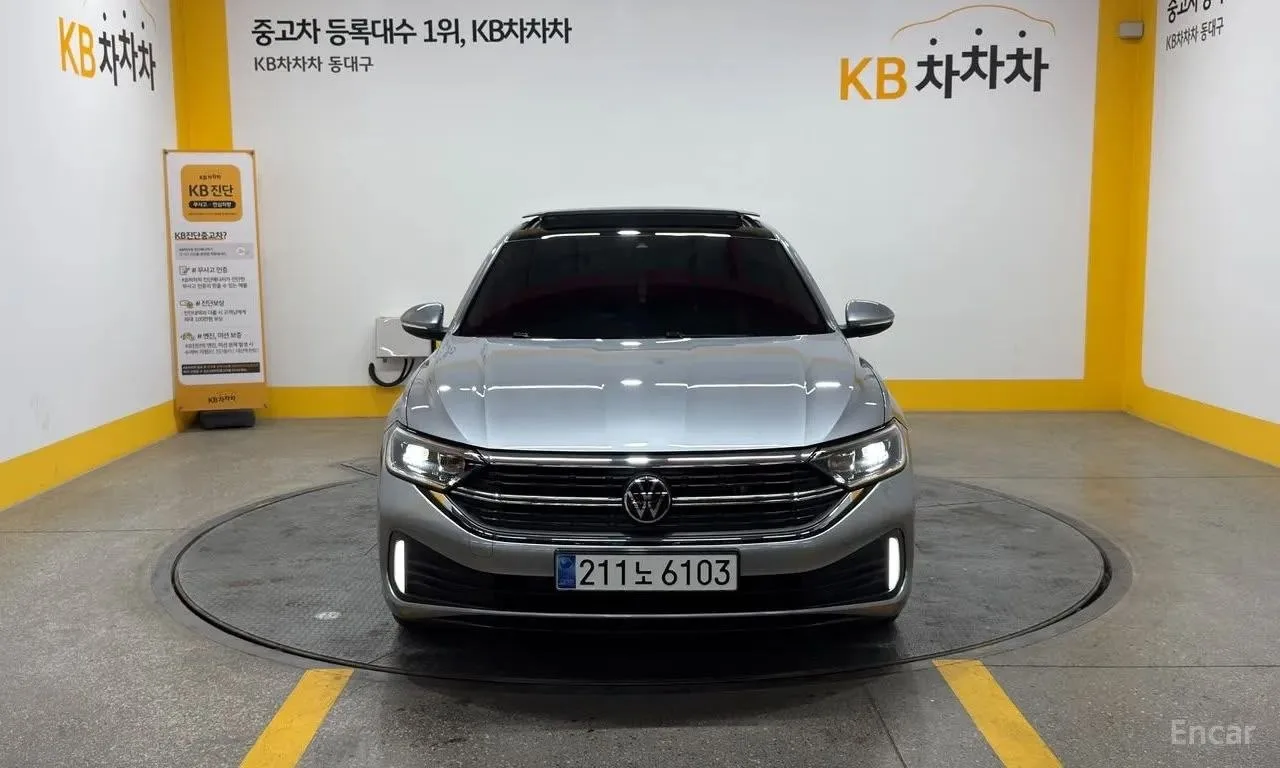 VOLKSWAGEN JETTA

Автомобиль из Кореи 🇰🇷

✅2023.08 г.в
✅1.5 литра бензин
✅Комплектация: ПРЕСТИЖ(ма