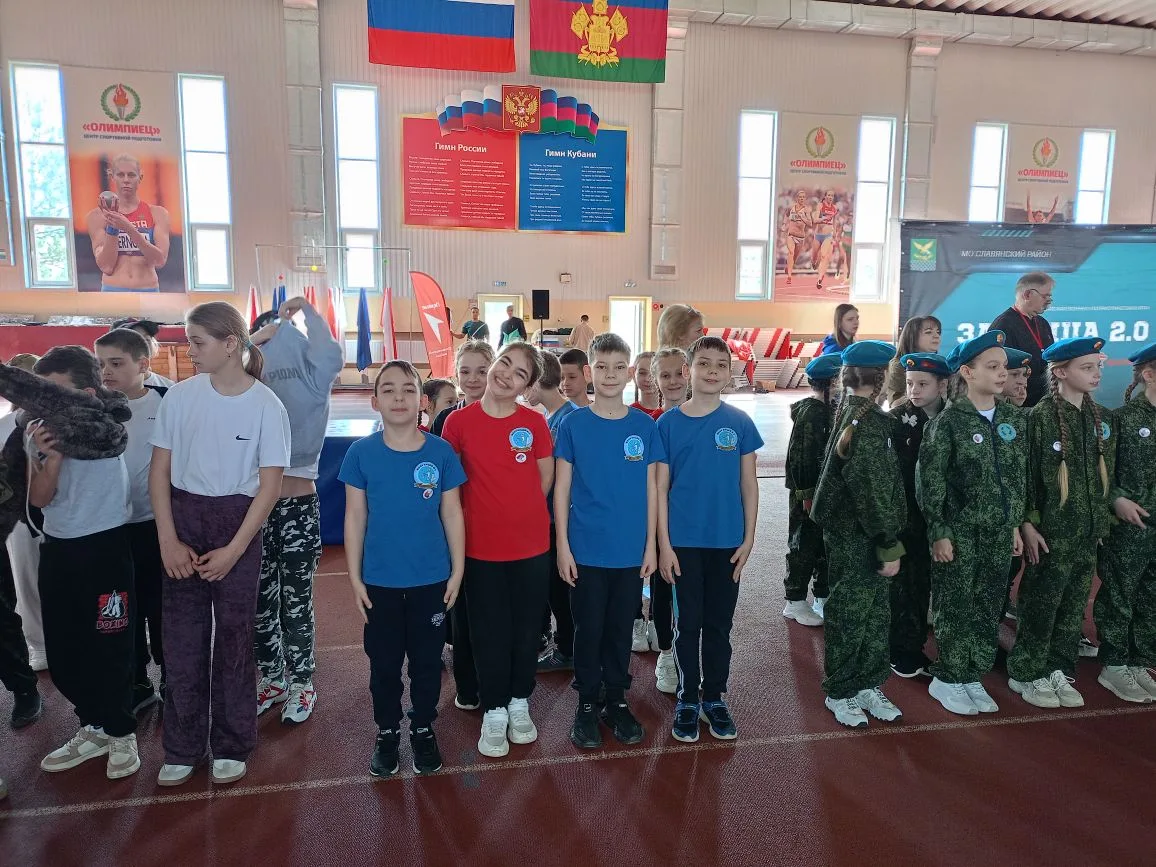 🪖 Наши на «Зарнице 2.0»!  Команда нашего лицея "Первый Смелые", достойно выступила в младшей возраст