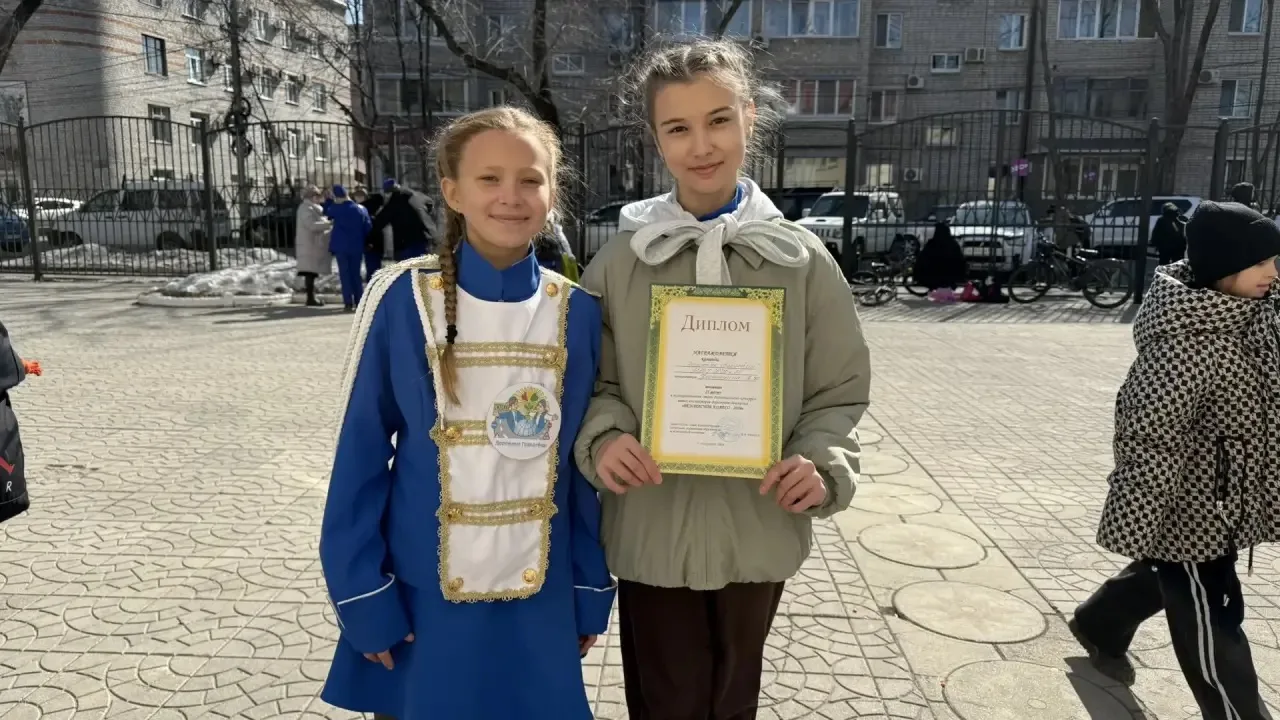 🚸С гордостью сообщаем, что ученики 6Д класса в составе отряда ЮИД (Юные инспекторы движения) нашей ш