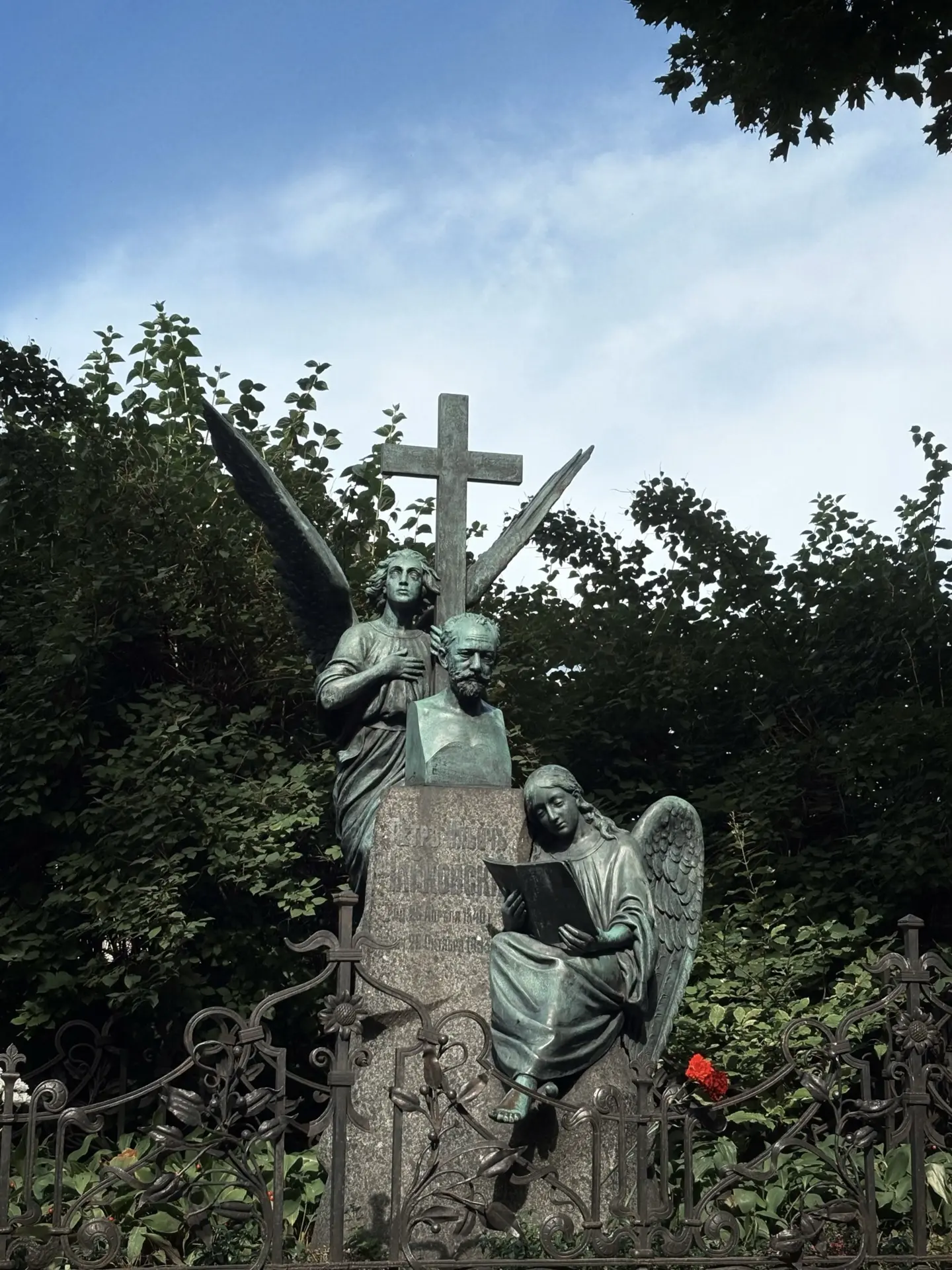 Наверное, это один из самых красивых способов вспомнить композитора — не только говорит...