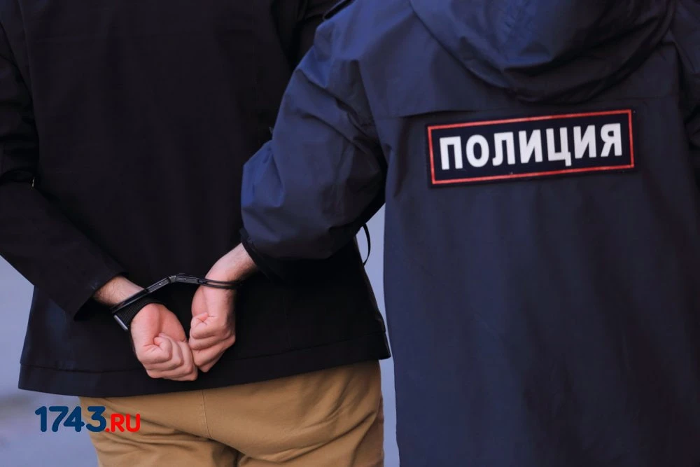 ⚖️ В Оренбурге квартирант убил хозяина дома и угрожал жене: суд вынес приговор  9 лет и 1 месяц коло