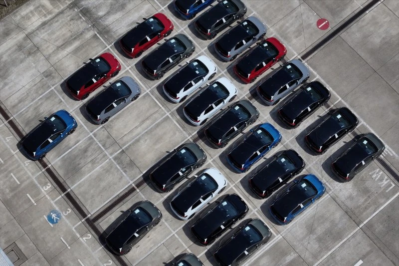 Volkswagen включил заднюю: концерн уже не собирается закрывать заводы