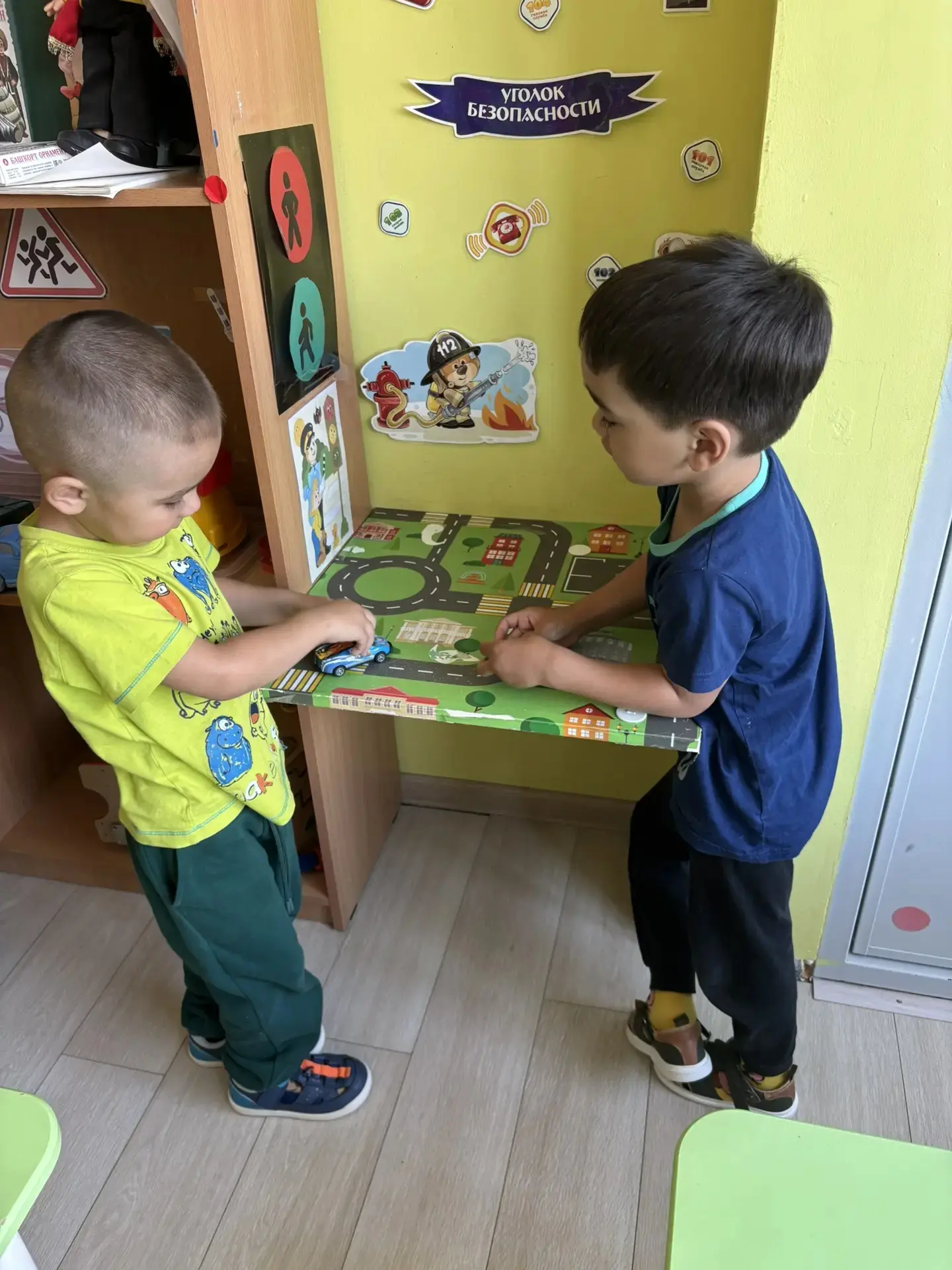 В МБДОУ «Детский сад № 127» продолжается системная работа по профилактике дорожно-транспортного трав