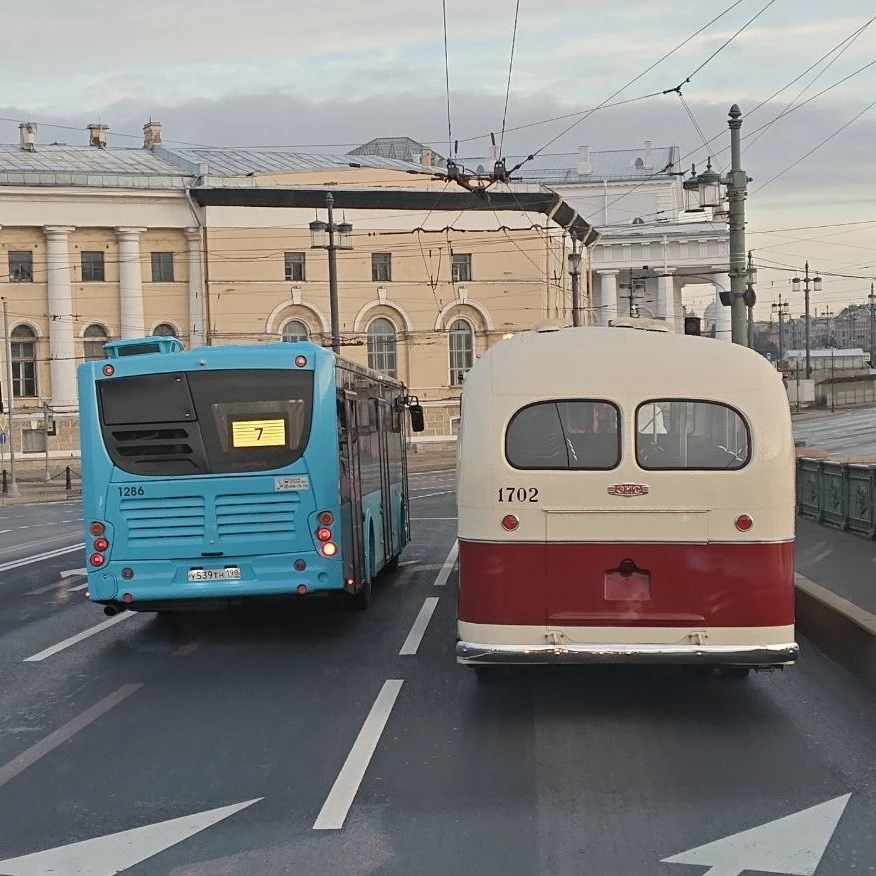 Едем в наш новый век!